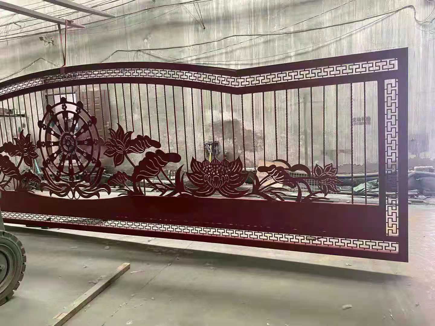 Outdoor Metal Gate Galvanized steel gate Wrought iron gate Garden gate (5)